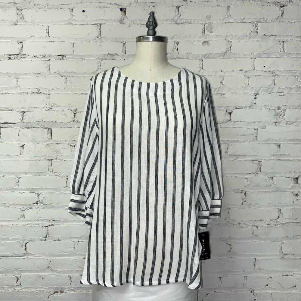 2103 Yushi Striped Tunic - White